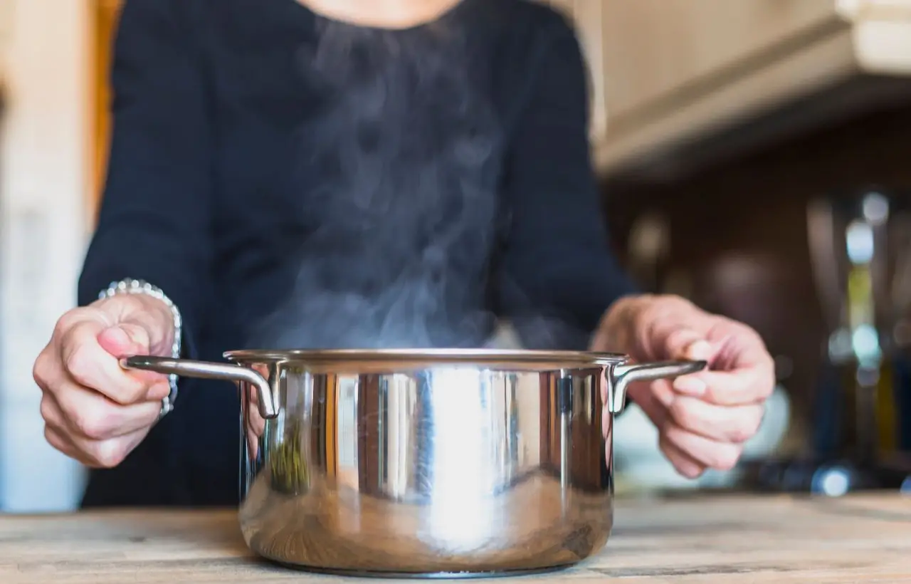 Il trucco definitivo per pulire il Das indurito senza fatica e senza rovinare nulla