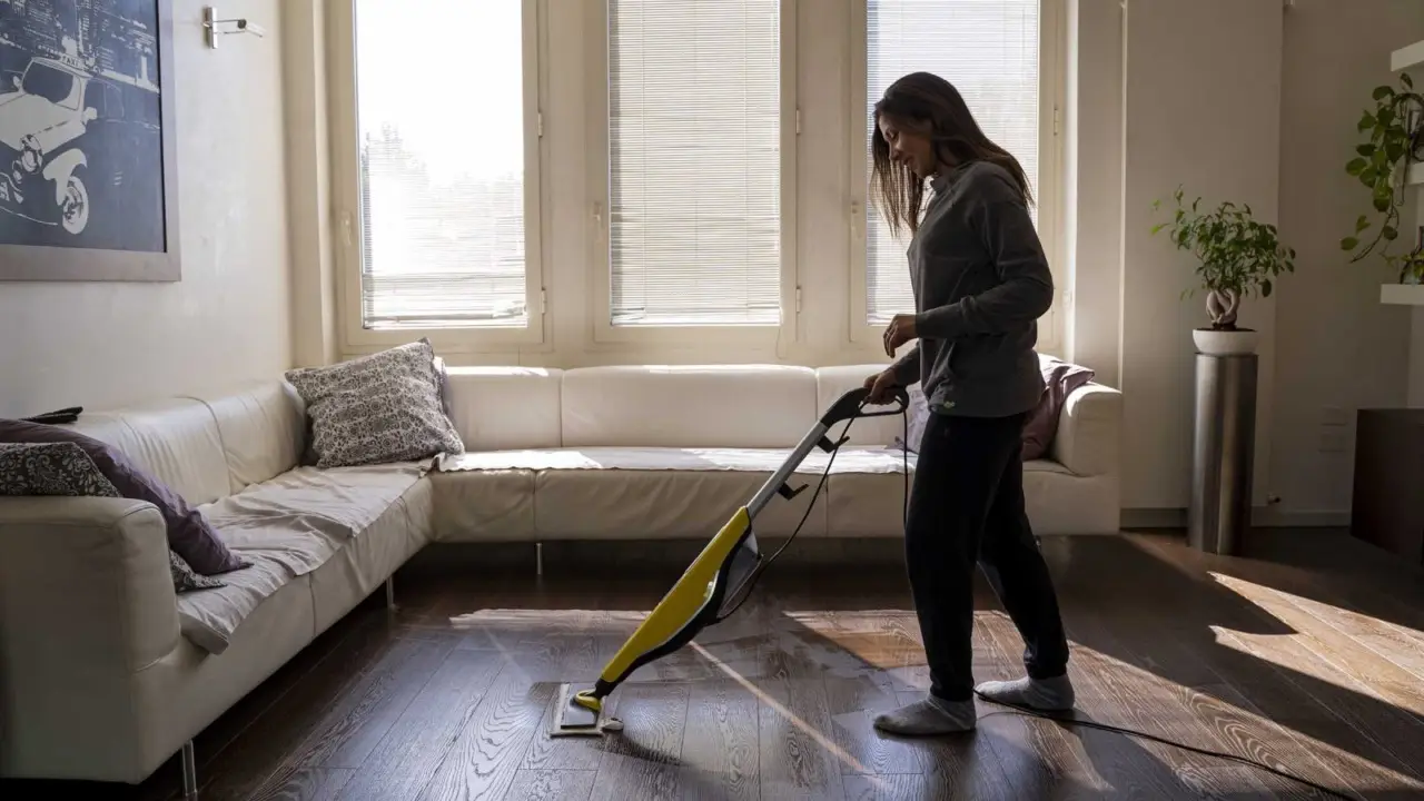 Prezzi reali per la pulizia di un appartamento piccolo: ecco quanto dovresti pagare